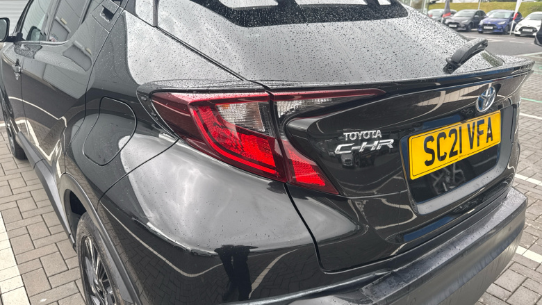 Toyota C-HR 1.8 Hybrid Design 5dr CVT Hybrid Hatchback